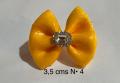 Jaune dor N4 cabochon argent et strass 3,5 cms